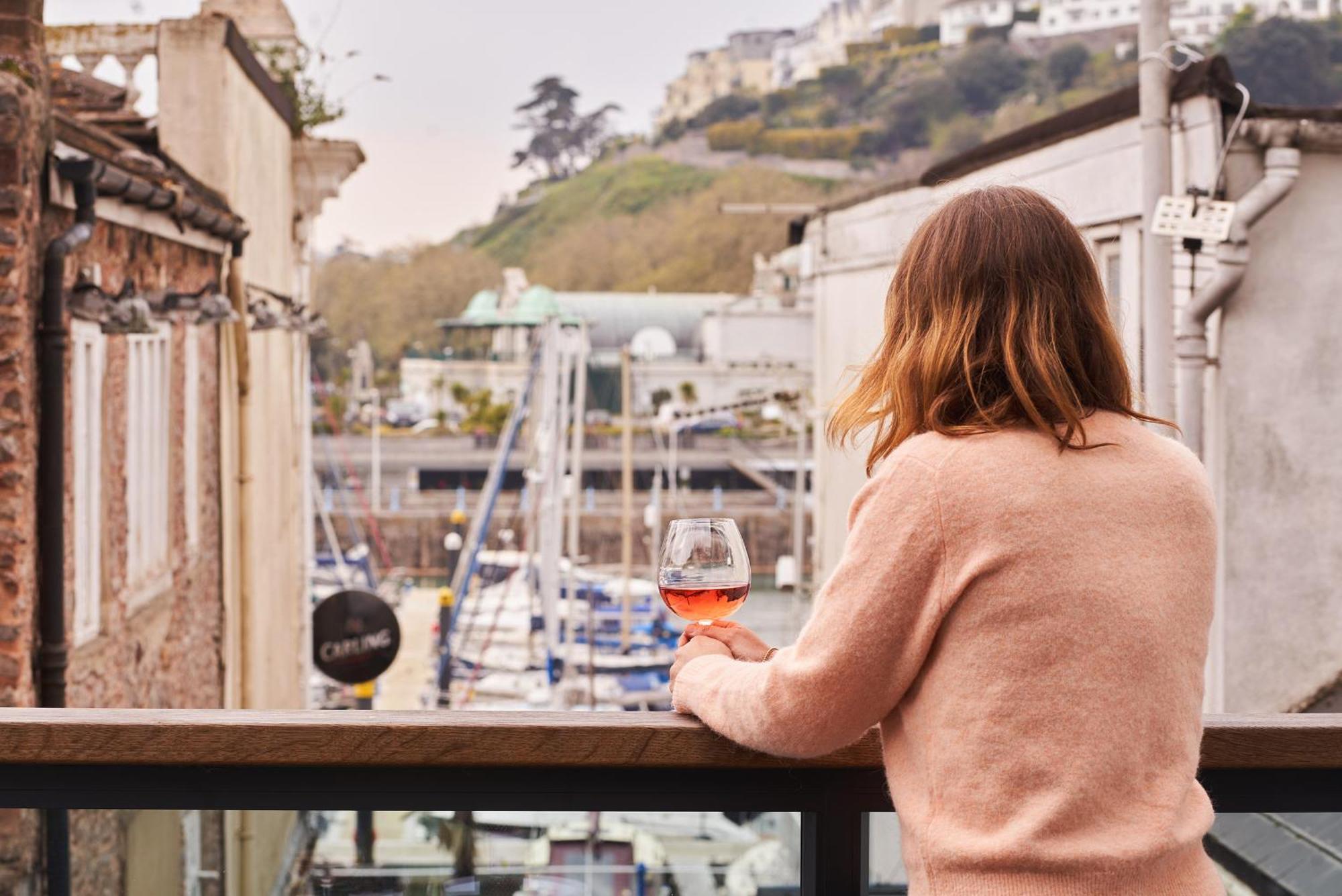 Harbour Breeze - Contemporary Waterside Bolthole On Torquay'S Iconic Marina Apartment Exterior photo