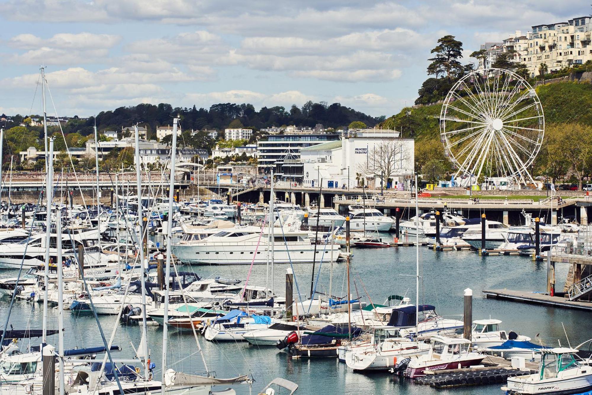 Harbour Breeze - Contemporary Waterside Bolthole On Torquay'S Iconic Marina Apartment Exterior photo
